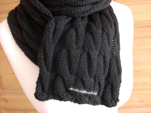 Zopfmuster Schal aus 100% Merinowolle