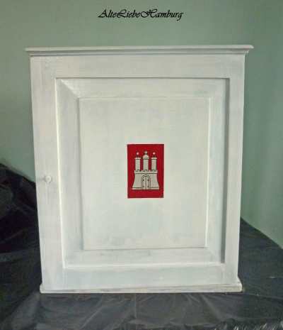 Alter Wandschrank AlteLiebeHamburg