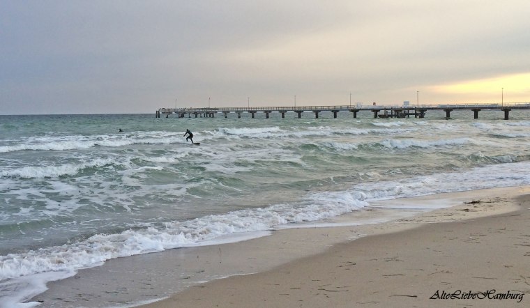 Wellenreiten Timmendorfer Strand